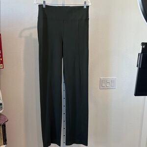 Athleta Olive Delancey Straight Leg Pants